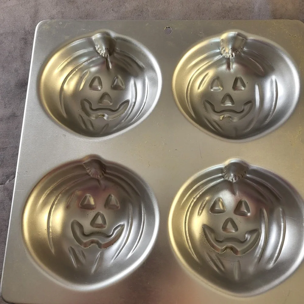 Lot of 2- 9